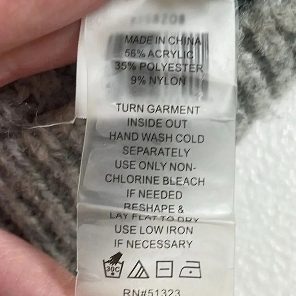 Vince Camuto Gray Soft Funnel Neck Sweater - Size Small - Picture 4 of 6